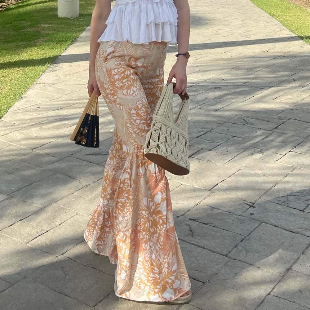 Lanhtropy Linen Orange Floral Print Flare Pants Small